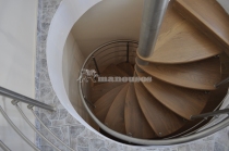 Ξύλινα σκαλιά